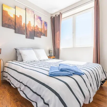 Apartmán Edificio Claudia By Interhome